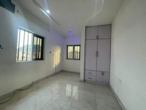 3 Bedroom Flat for rent by Avu off Port-Harcourt Road Owerri Imo State by Mc Capital Properties (1a)
