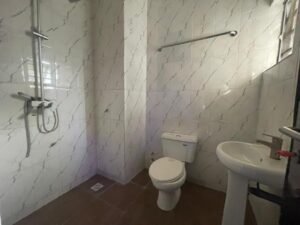 3 Bedroom Flat for rent by Avu off Port-Harcourt Road Owerri Imo State by Mc Capital Properties (1a)