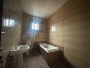 5 Bedroom Duplex For Sale in Owerri Imo State by MC CAPITAL Properties Limited