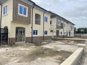 5 Bedroom Duplex For Sale in Owerri Imo State by MC CAPITAL Properties Limited
