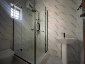 5 Bedroom Duplex in Owerri For Sale by MC CAPITAL Properties Limited