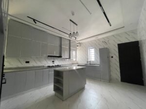 5 Bedroom Duplex in Owerri For Sale by MC CAPITAL Properties Limited