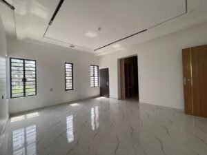 5 Bedroom Duplex in Owerri For Sale by MC CAPITAL Properties Limited