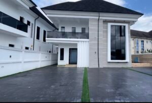 luxury 5 bedroom fully detached duplex with swimming pool for sale in new owerri imo Imo state by mc capital properties