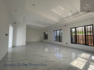 luxury 5 bedroom fully detached duplex with swimming pool for sale in new owerri imo Imo state by mc capital properties