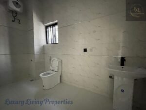 luxury 5 bedroom fully detached duplex with swimming pool for sale in new owerri imo Imo state by mc capital properties