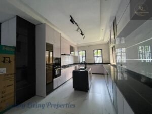 luxury 5 bedroom fully detached duplex with swimming pool for sale in new owerri imo Imo state by mc capital properties